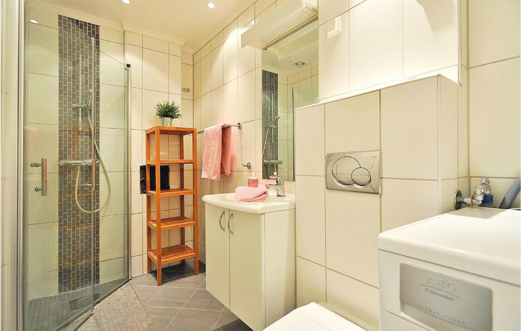 Cozy Apartment In Straumsgrend With Kitchen Bergen Ngoại thất bức ảnh